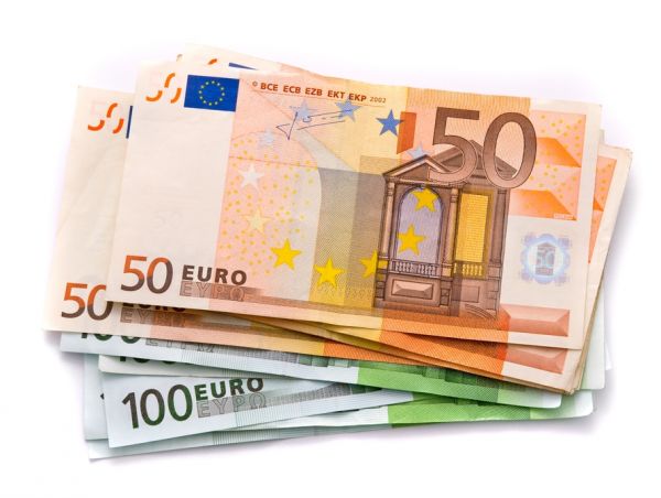 Euro's, geld, papiergeld, winst (4x3)