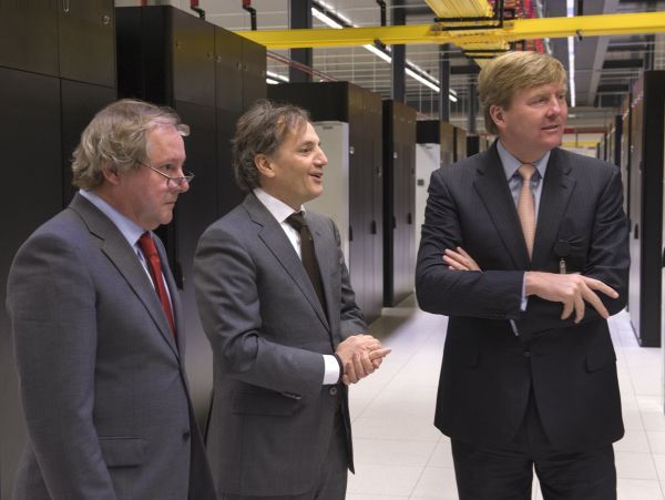 Prins Willem Alexander bij AMS-IX en Equinix