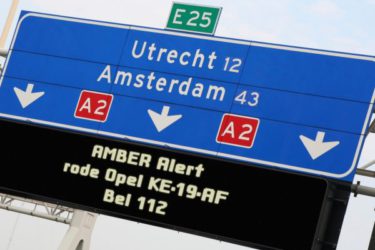 Amber Alert melding op snelwegbord