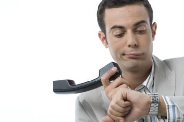 NOOIT meer in de wacht aan de telefoon!