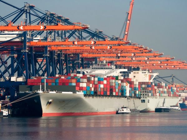 Haven van Rotterdam containerschip