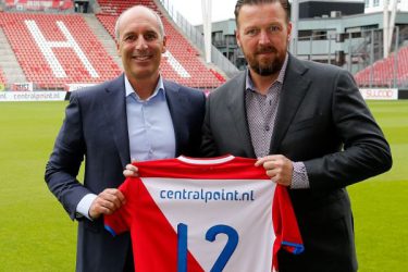 Centralpoint-directeur Brian Speelman en Martijn Standaart, Commercieel Directeur van FC Utrecht
