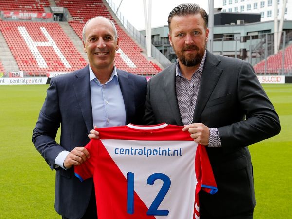 Centralpoint-directeur Brian Speelman en Martijn Standaart, Commercieel Directeur van FC Utrecht