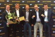 Foto (v.l.n.r.): Romke Velders (Acorel), Marcel Diepens (Philips Lighting), Jos Schrijen (Philips Lighting), Henk van der Es (Philips Lighting) en Taco Schallenberg (Acorel)