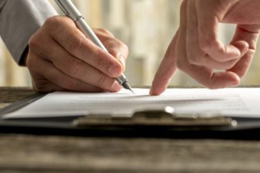 Contract ondertekenen