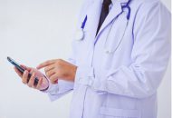 Dokter doctor arts mobiel mobile zorg health