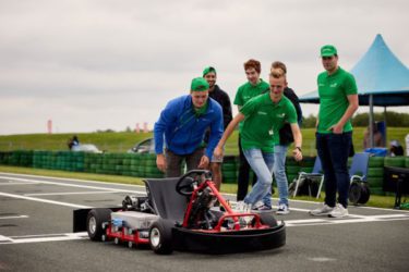 Zelfrijdende kart