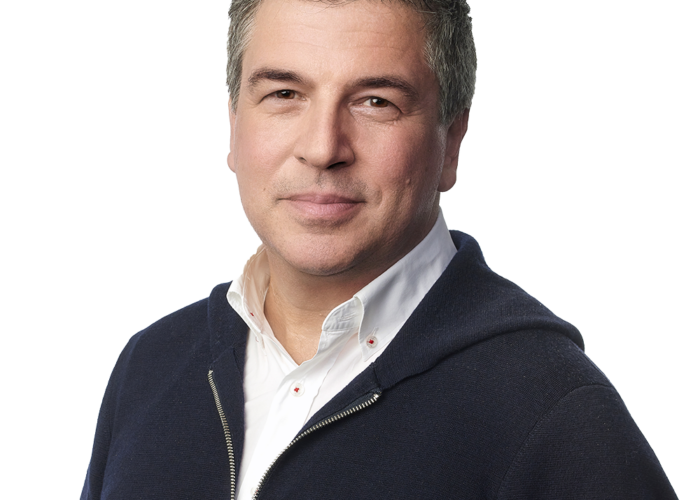 Simon Paris