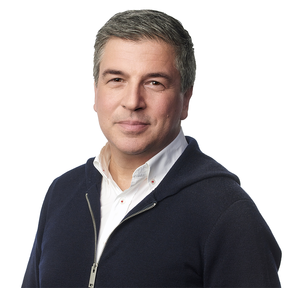 Simon Paris