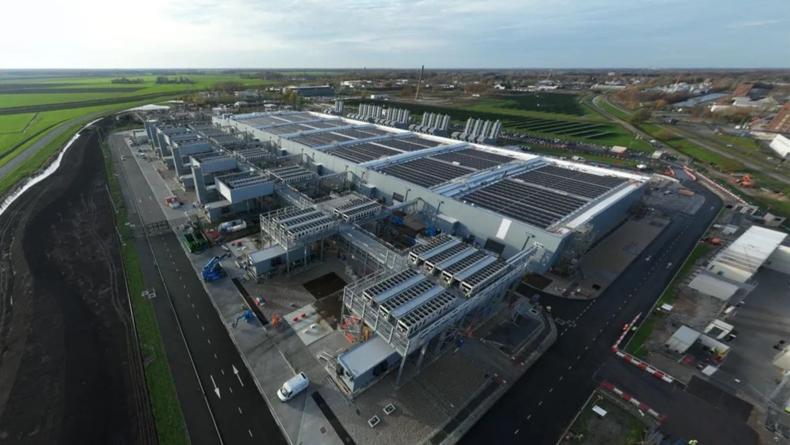 Nieuw datacenter Google in Winschoten geopend