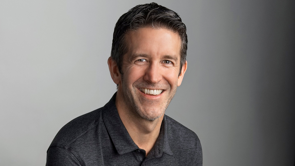 John Ternus ceo Apple