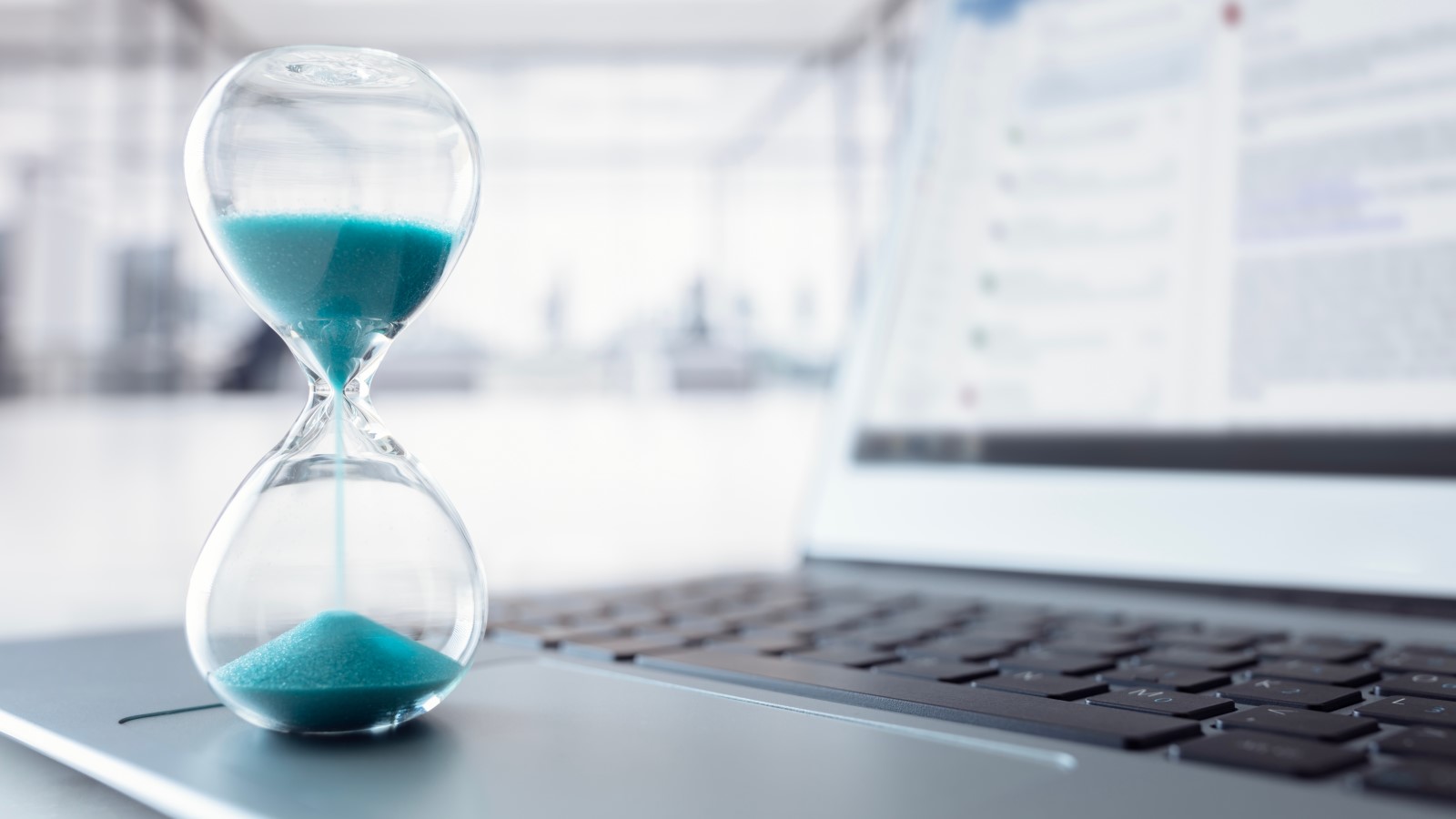 Image for the article: Helft organisaties mist deadline registratie Cyberbeveiligingswet (NIS2)